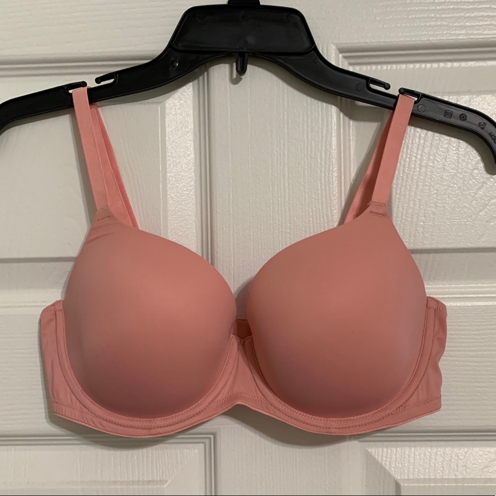 VS Pink Lightly Lined Tshirt Bra